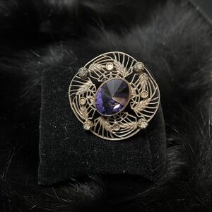 Elegant Purple Gemstone Brooch